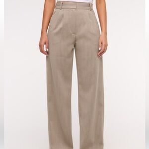 Abercrombie & Fitch Sloane Tailored Wide-Leg Pant